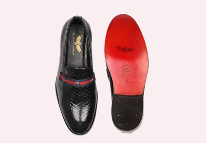 Attractive Croco Leather Loafers | Black