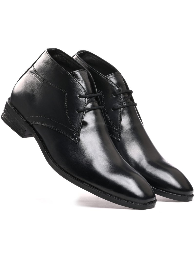 7004 Chukka Genuine Leather Boots by Italian Eleganza